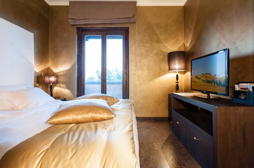 Alla Corte Delle Terme Resort Viterbo Buitenkant foto